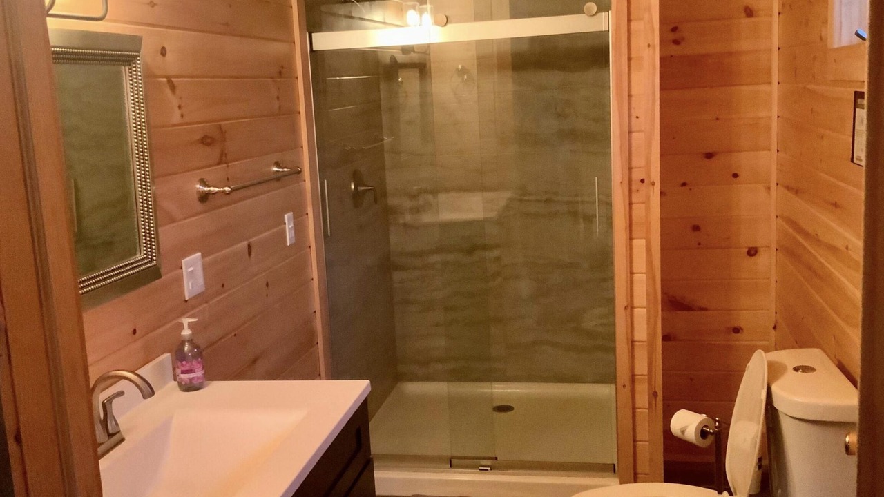 Photo of Bathroom in Adirondack