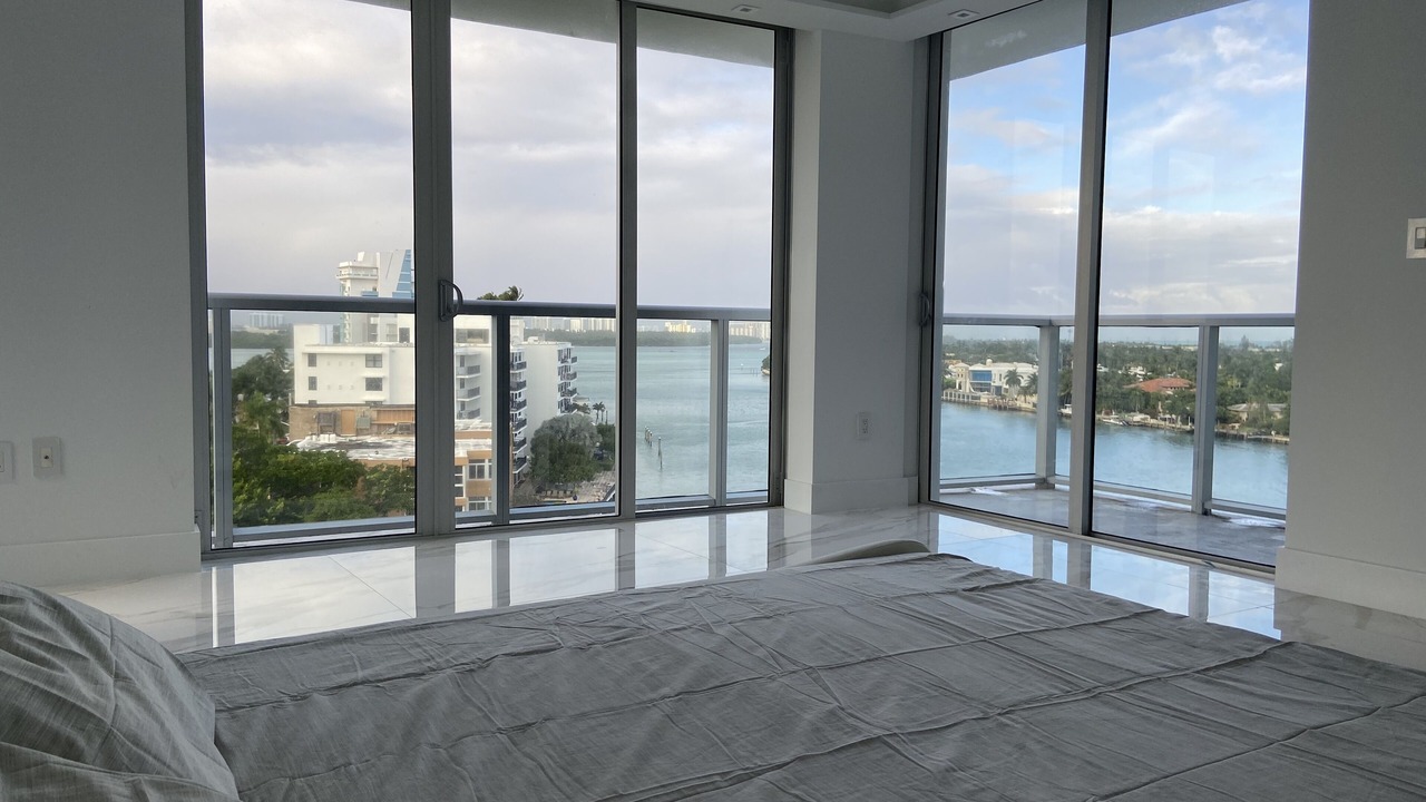 Photo of Bedroom in Bay Harbor Islands