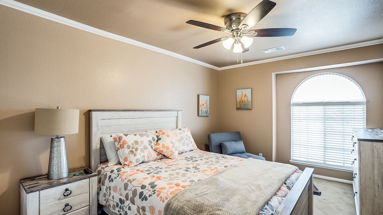 Photo of Bedroom in Black Mountain