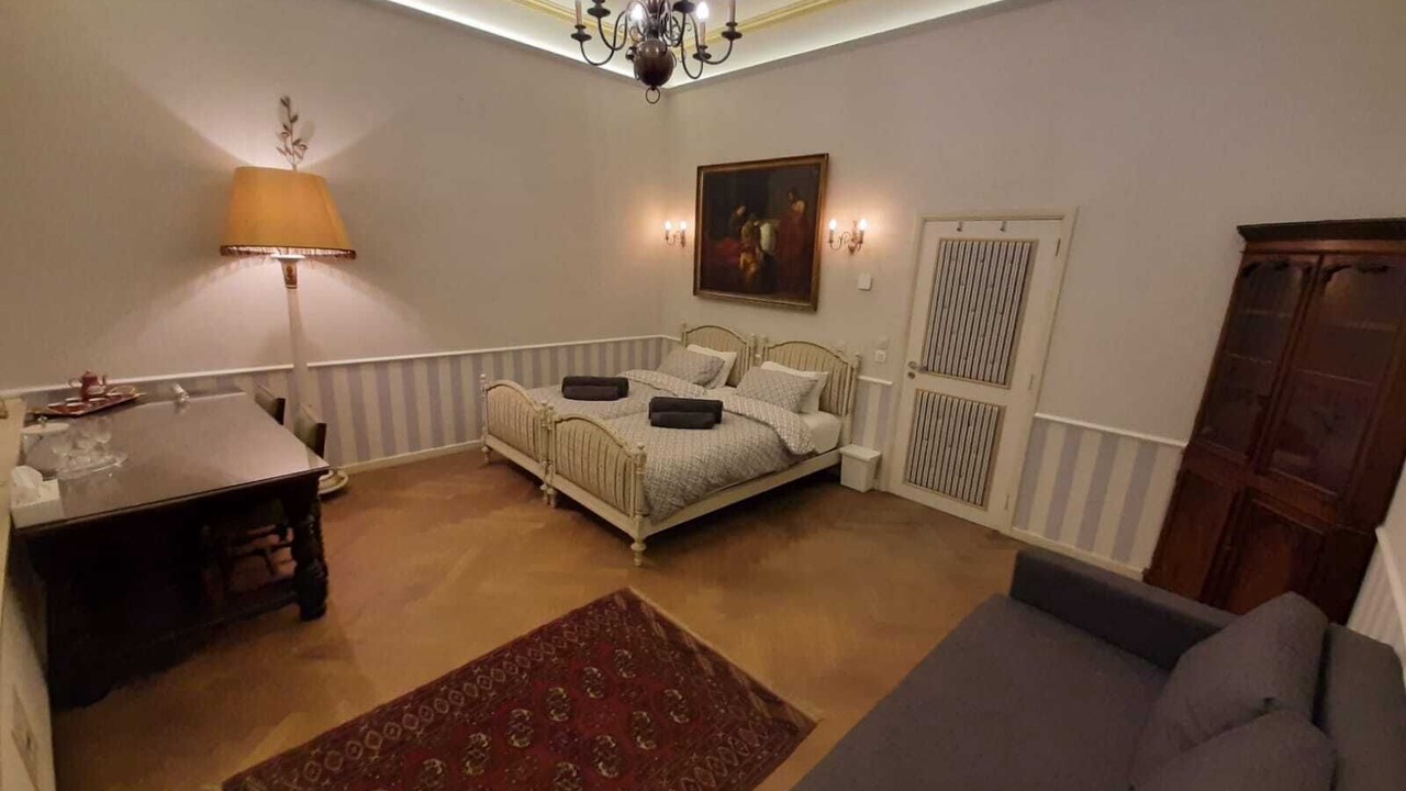 Photo of Bedroom in University District