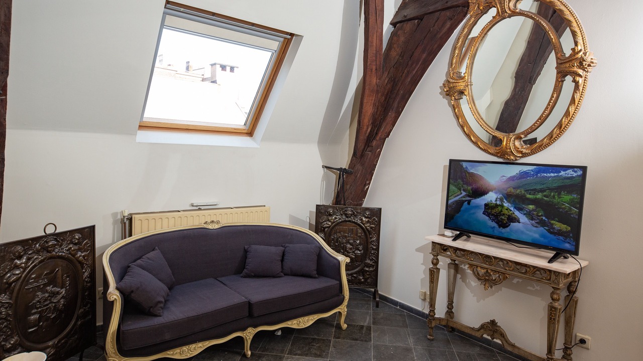 Photo of Livingroom in University District