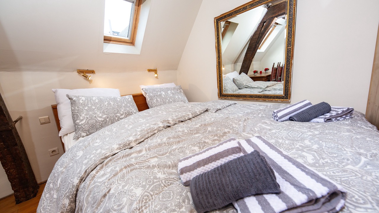 Photo of Bedroom in University District