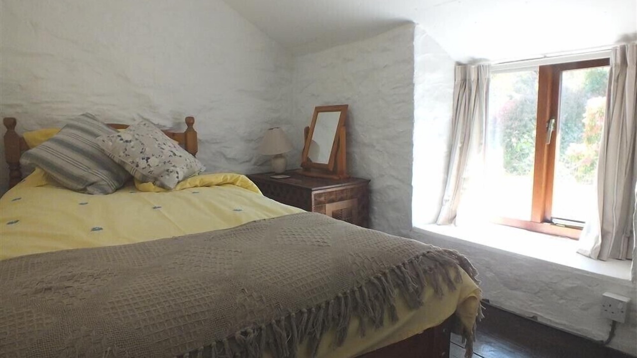Photo of Bedroom in Newport