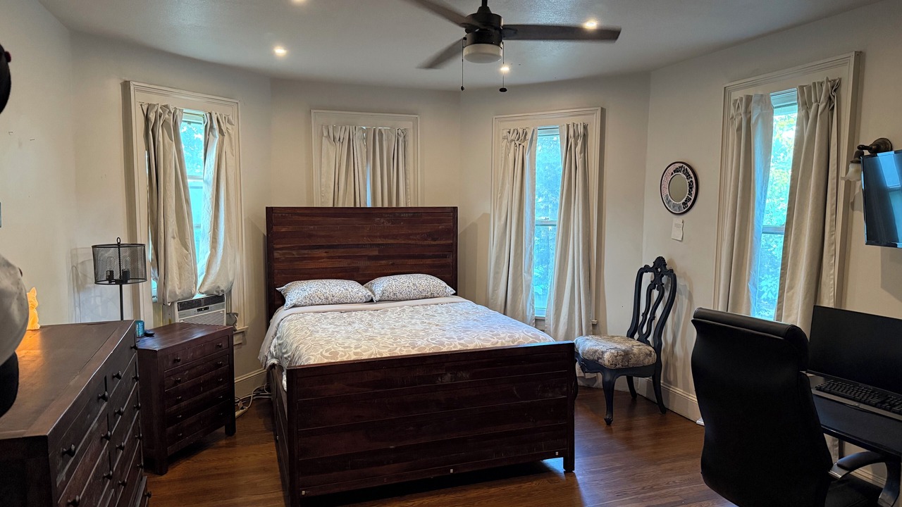 Photo of Bedroom in Emporia