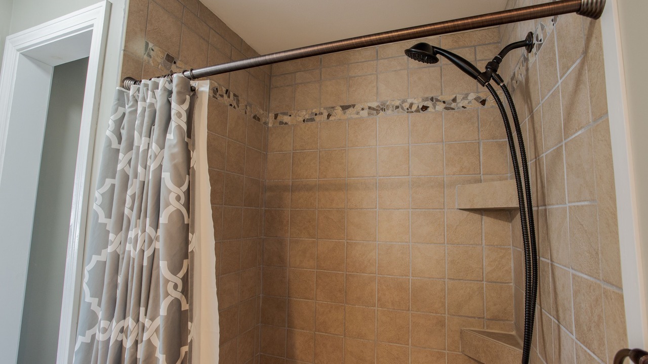 Photo of Bathroom in Wells Beach