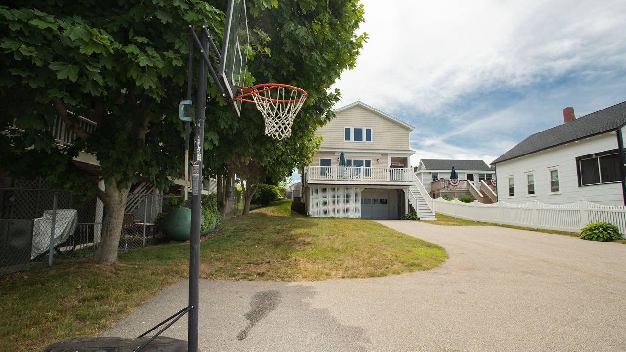 Photo of Others in Wells Beach