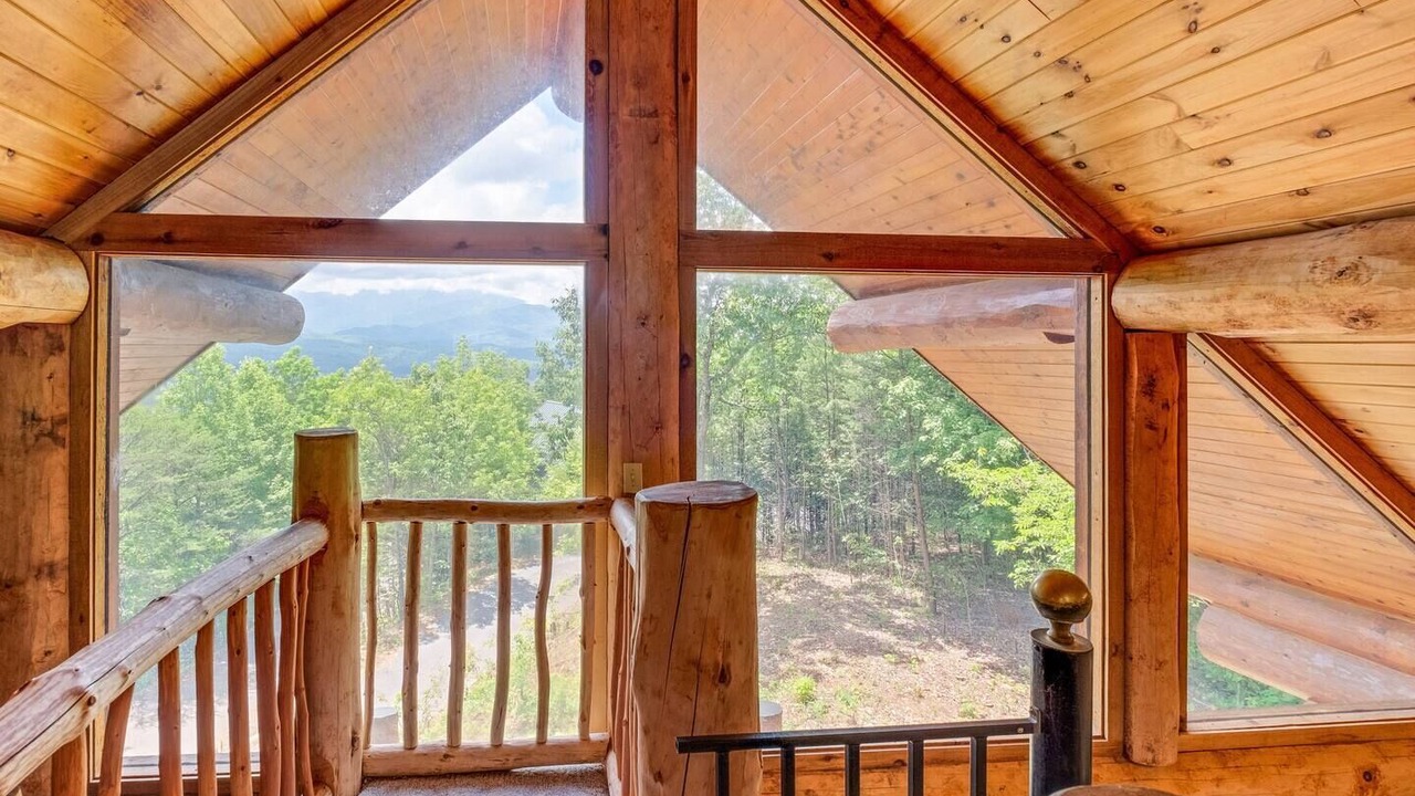 Photo of Others in White Oak Lodge
