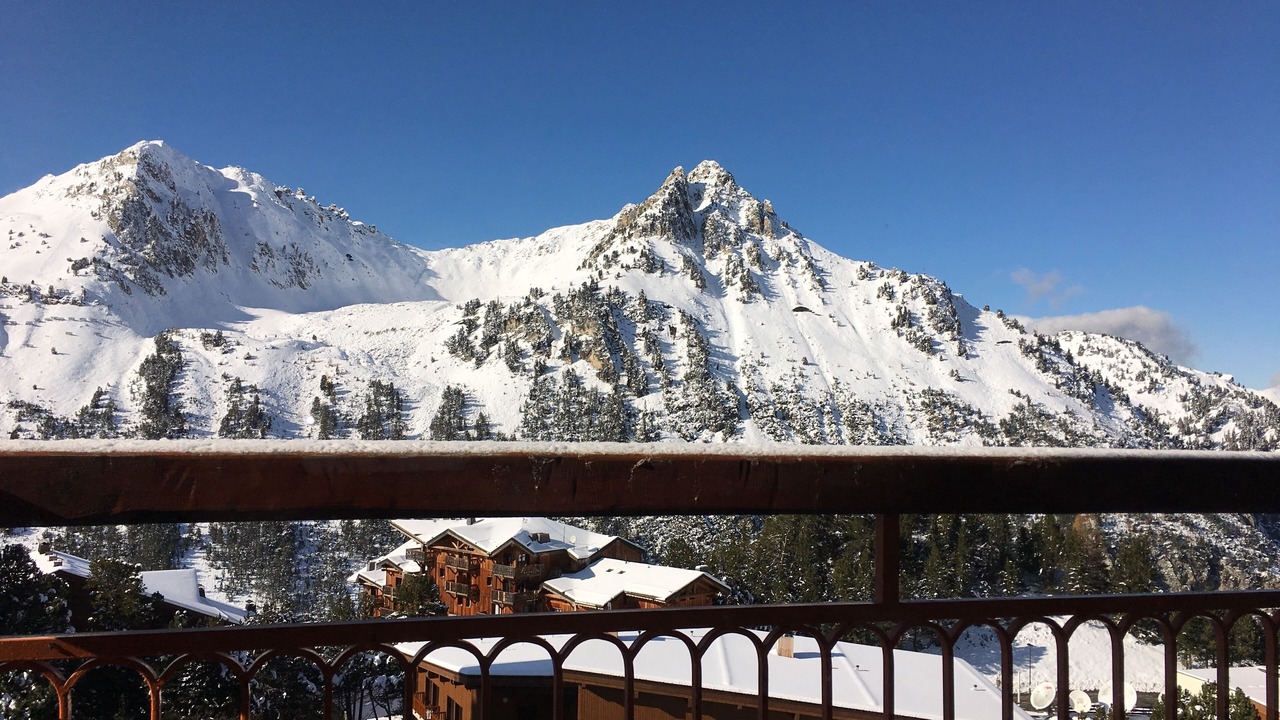 Photo of Outdoor in Arc-2000