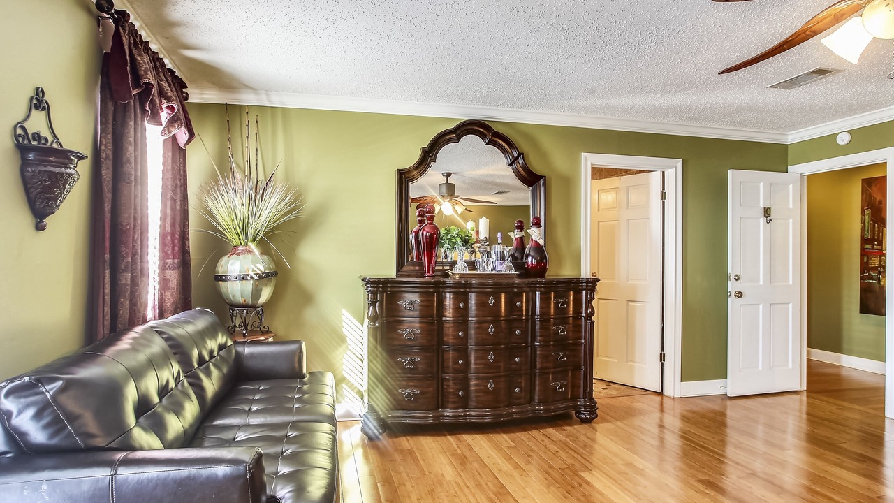 Photo of Bedroom in Read Boulevard East
