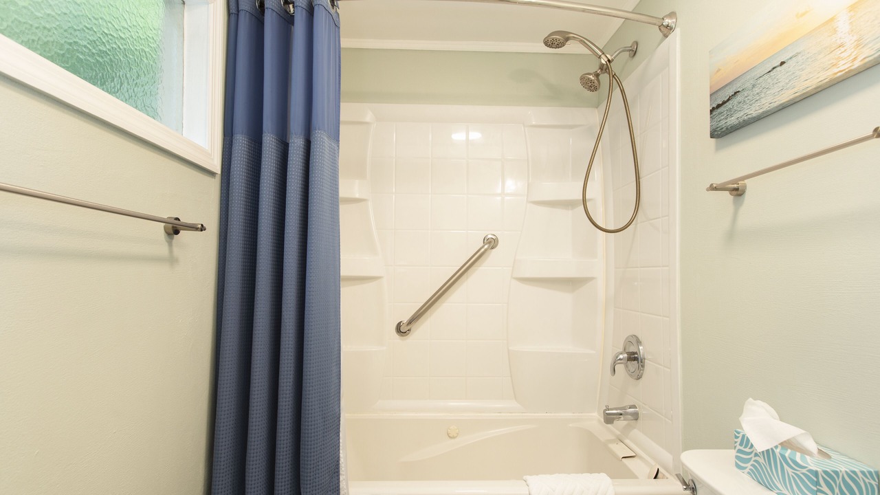 Photo of Bathroom in Kenilworth