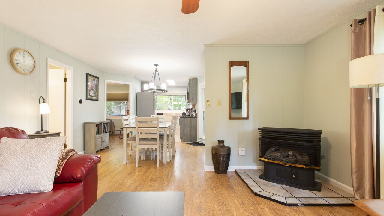 Photo of Livingroom in Kenilworth