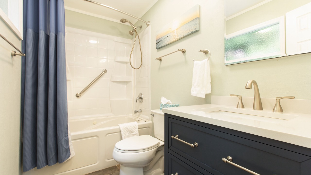 Photo of Bathroom in Kenilworth