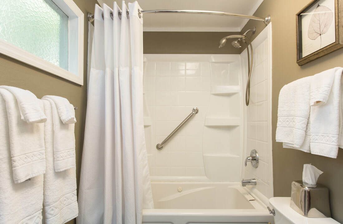 Photo of Bathroom in Kenilworth