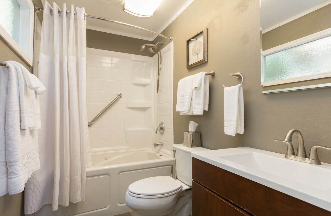 Photo of Bathroom in Kenilworth