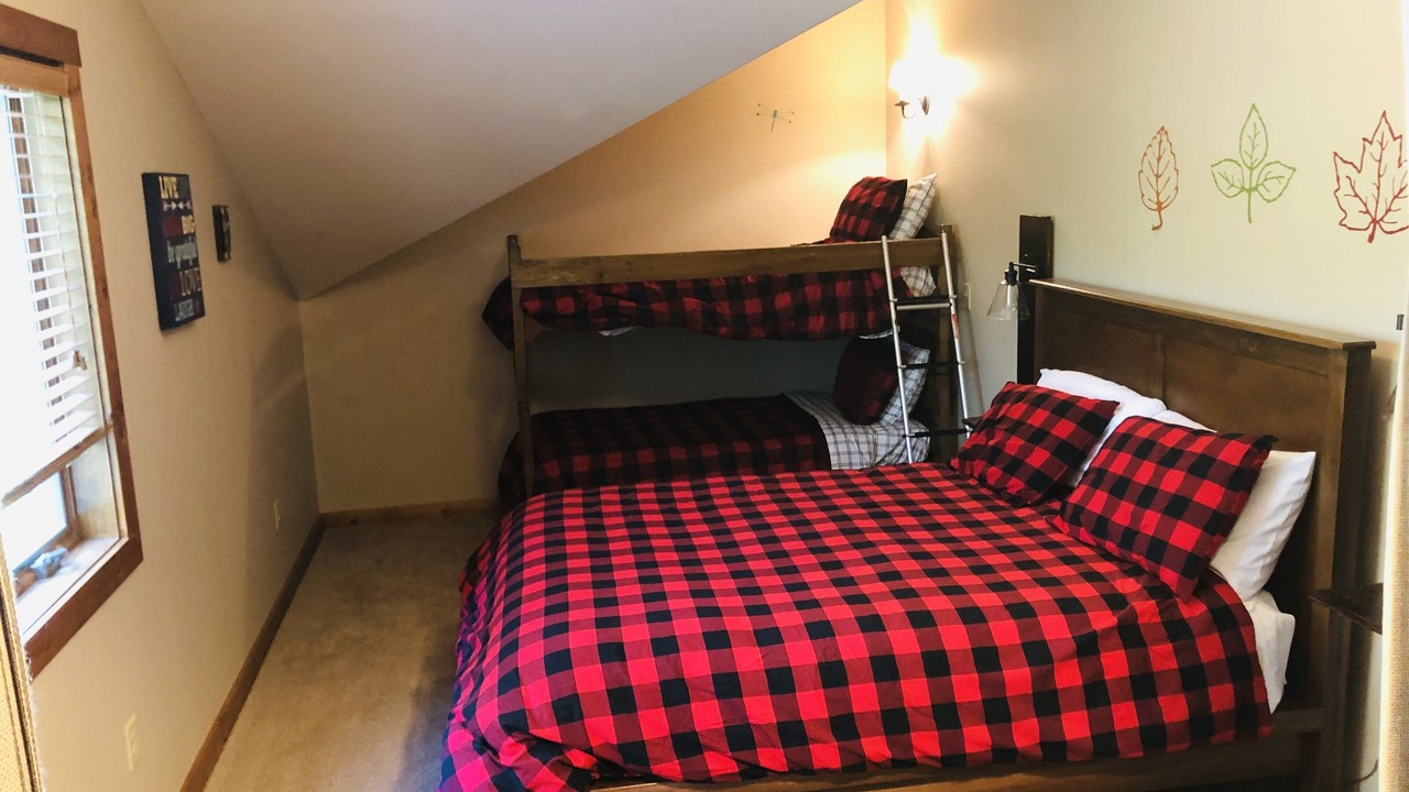 Photo of Bedroom in Nisswa