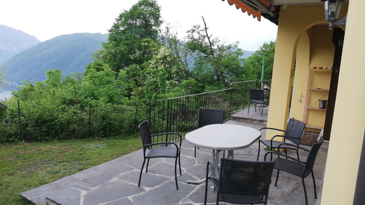 Photo of Outdoor in Carona