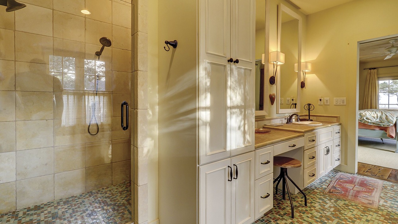 Photo of Bathroom in Oceanside