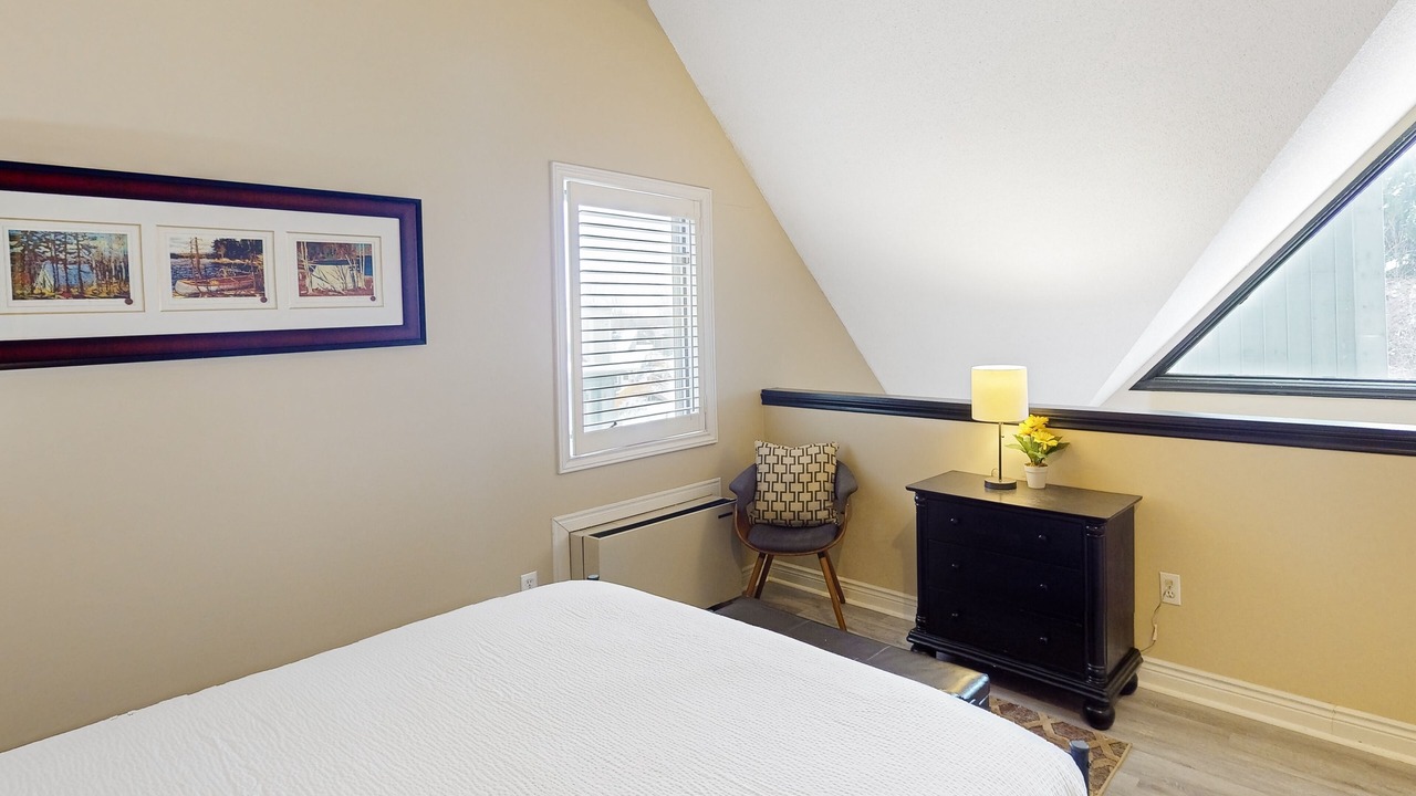 Photo of Bedroom in Craigleith