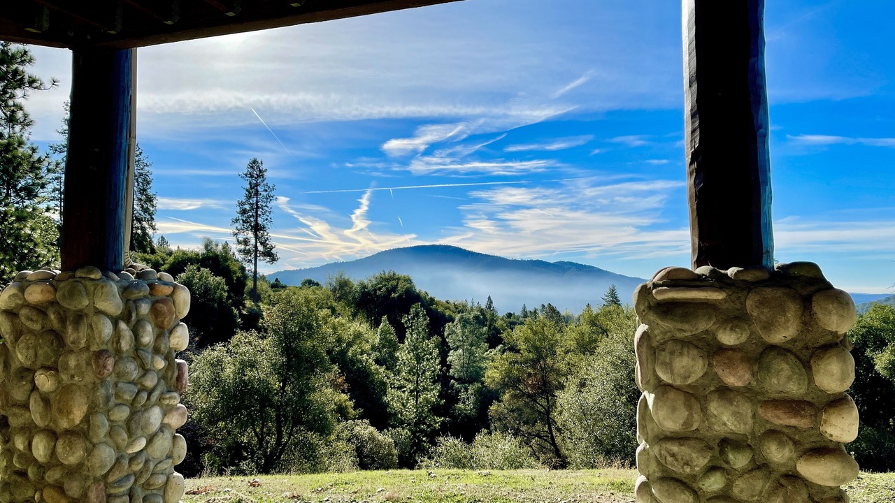 Photo of Others in Mariposa