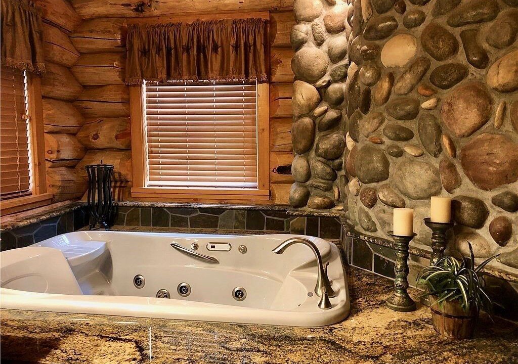 Photo of Bathroom in Mariposa