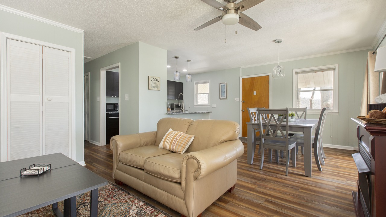 Photo of Livingroom in Kenilworth
