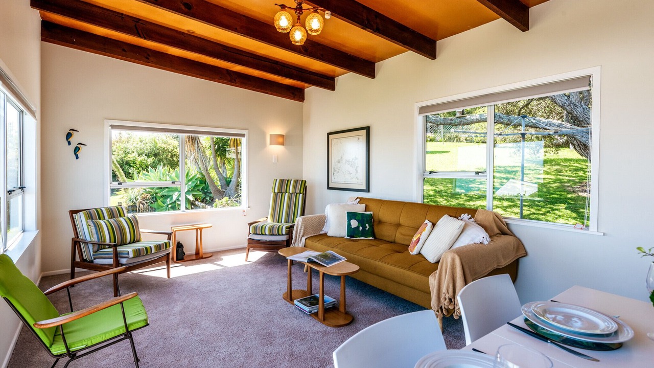 Photo of Livingroom in Oneroa