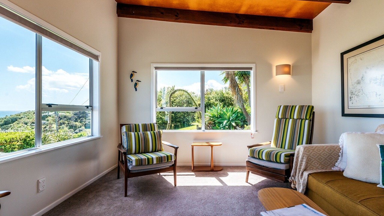Photo of Livingroom in Oneroa