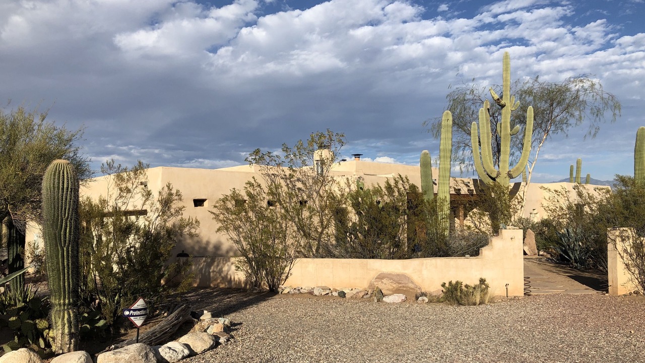 Photo of Outdoor in Cortaro