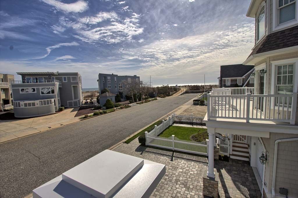 Photo of Patio Balcony in Avalon