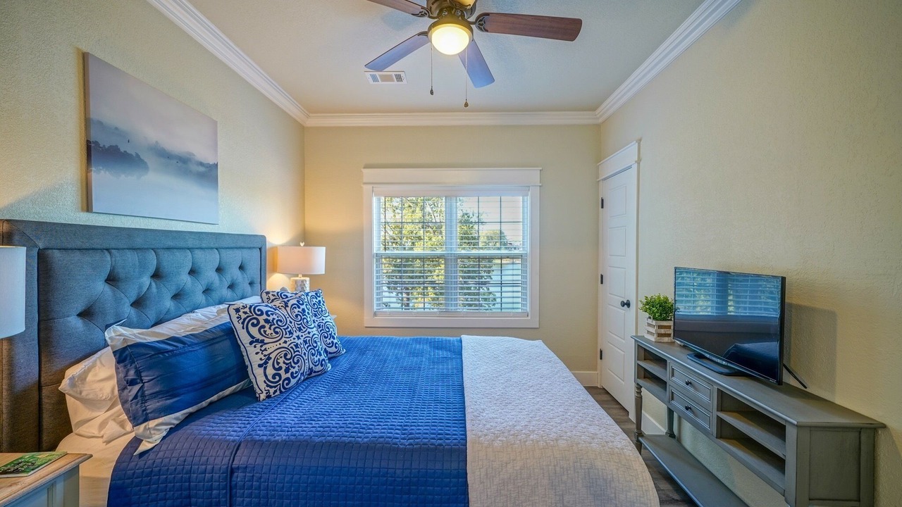 Photo of Bedroom in Lake Hamilton