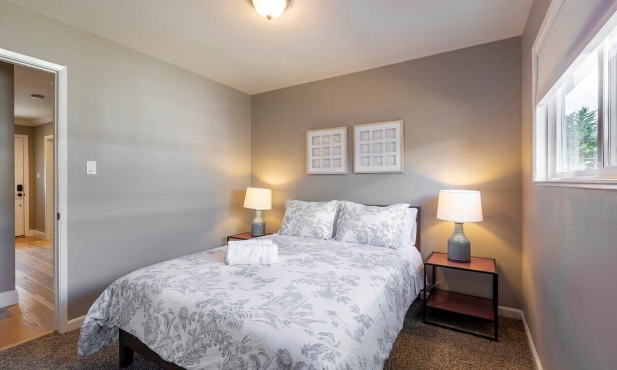 Photo of Bedroom in El Granada
