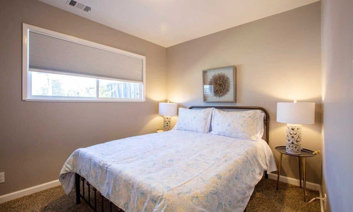 Photo of Bedroom in El Granada