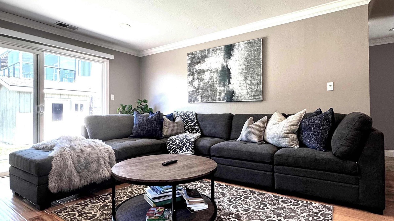 Photo of Livingroom in El Granada