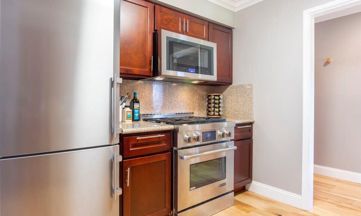 Photo of Kitchen in El Granada