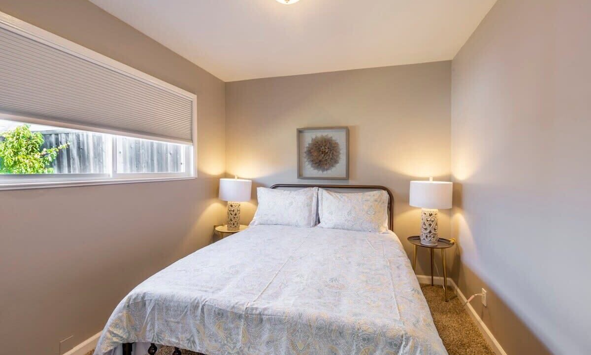 Photo of Bedroom in El Granada