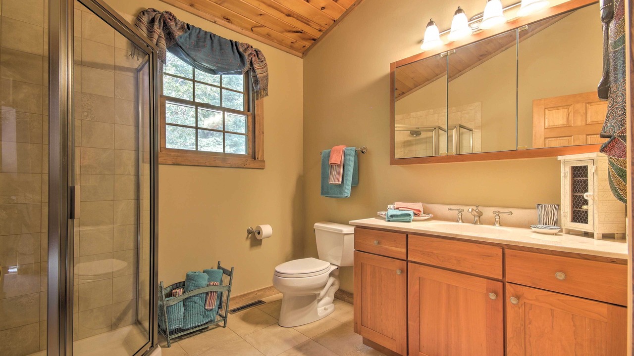 Photo of Bathroom in Berkeley Springs