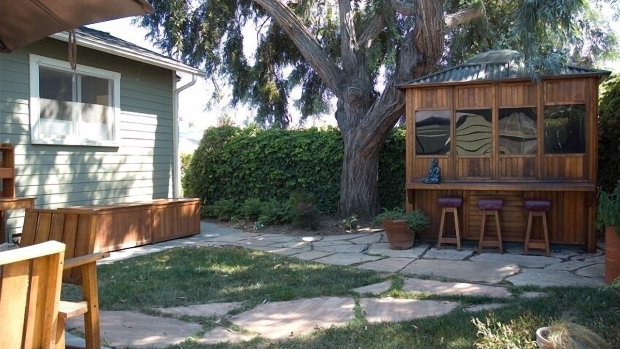 Photo of Outdoor in Oak Park