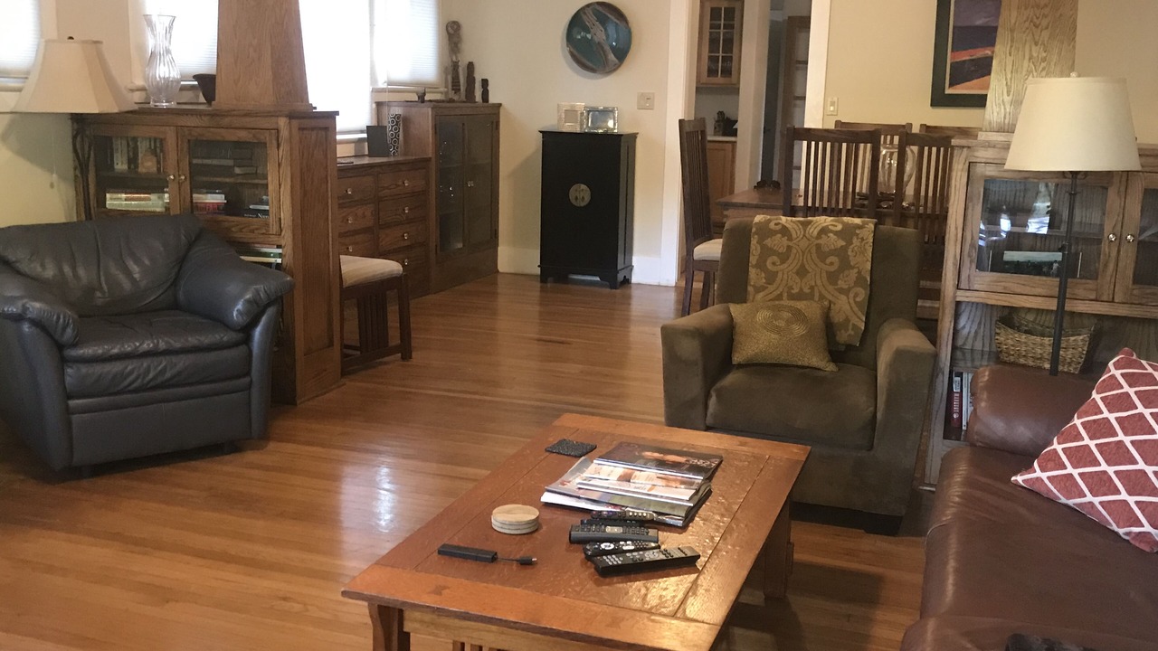 Photo of Livingroom in Oak Park