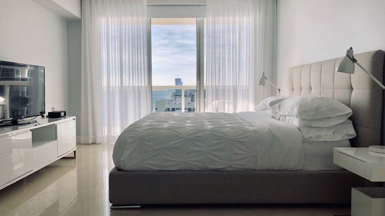 Photo of Bedroom in Hallandale Beach