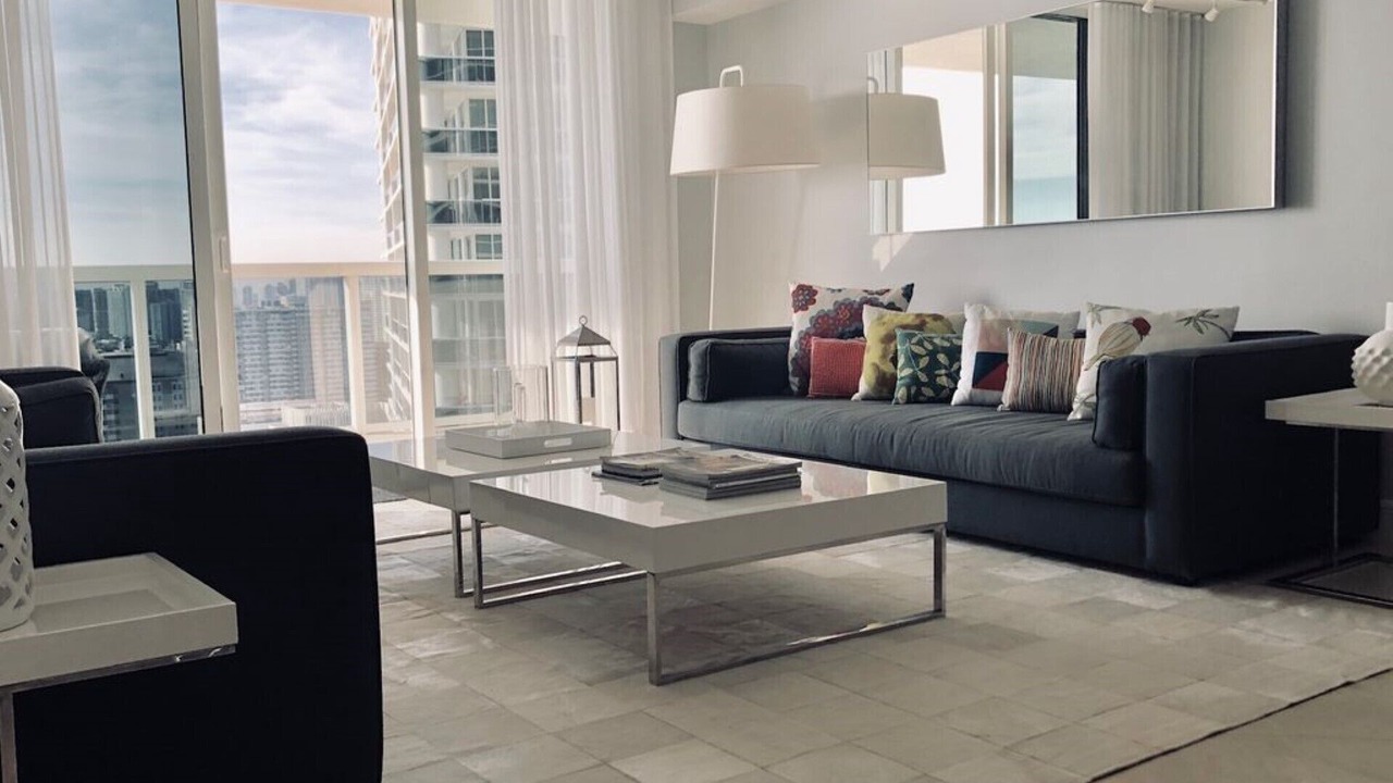 Photo of Livingroom in Hallandale Beach