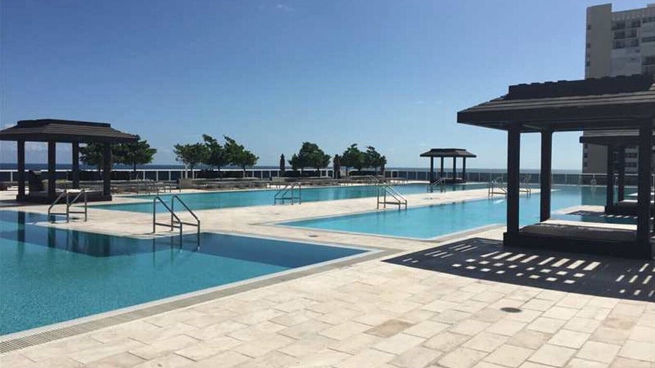 Photo of Outdoor in Hallandale Beach