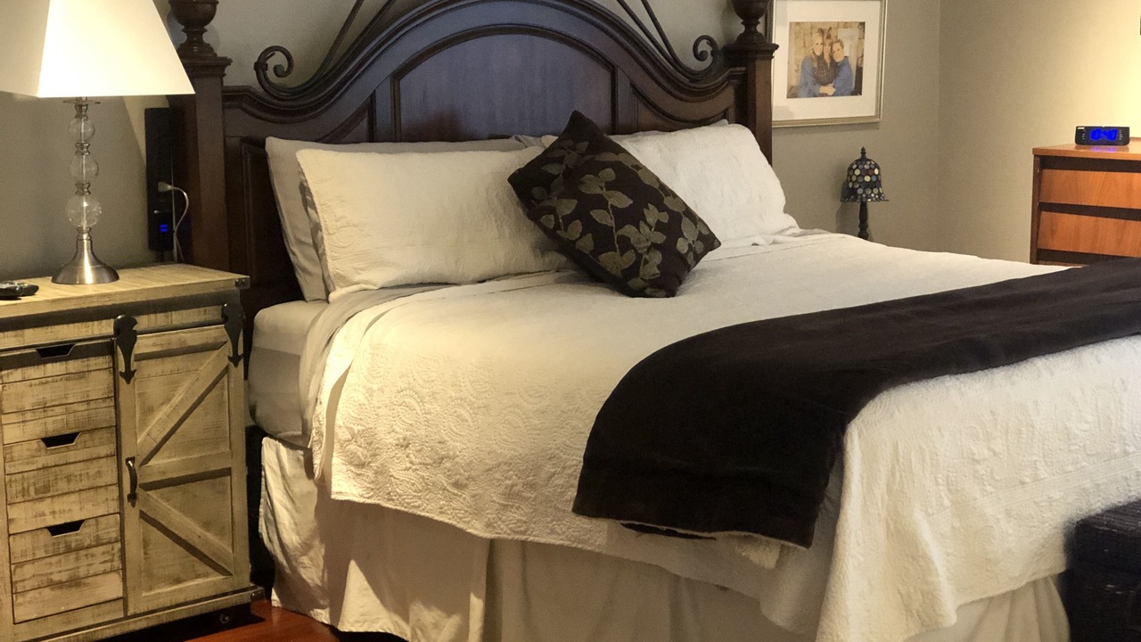 Photo of Bedroom in Bay Area