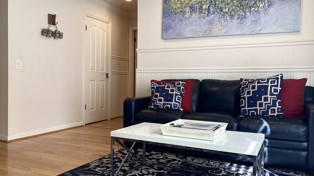 Photo of Livingroom in El Granada