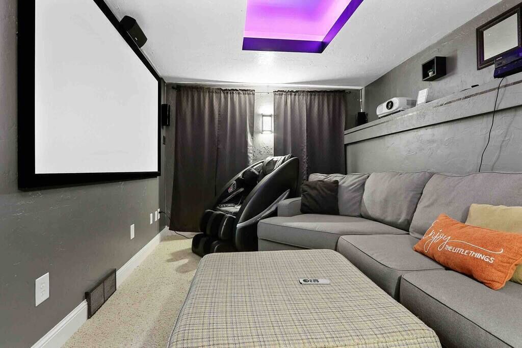 Photo of Livingroom in Allouez
