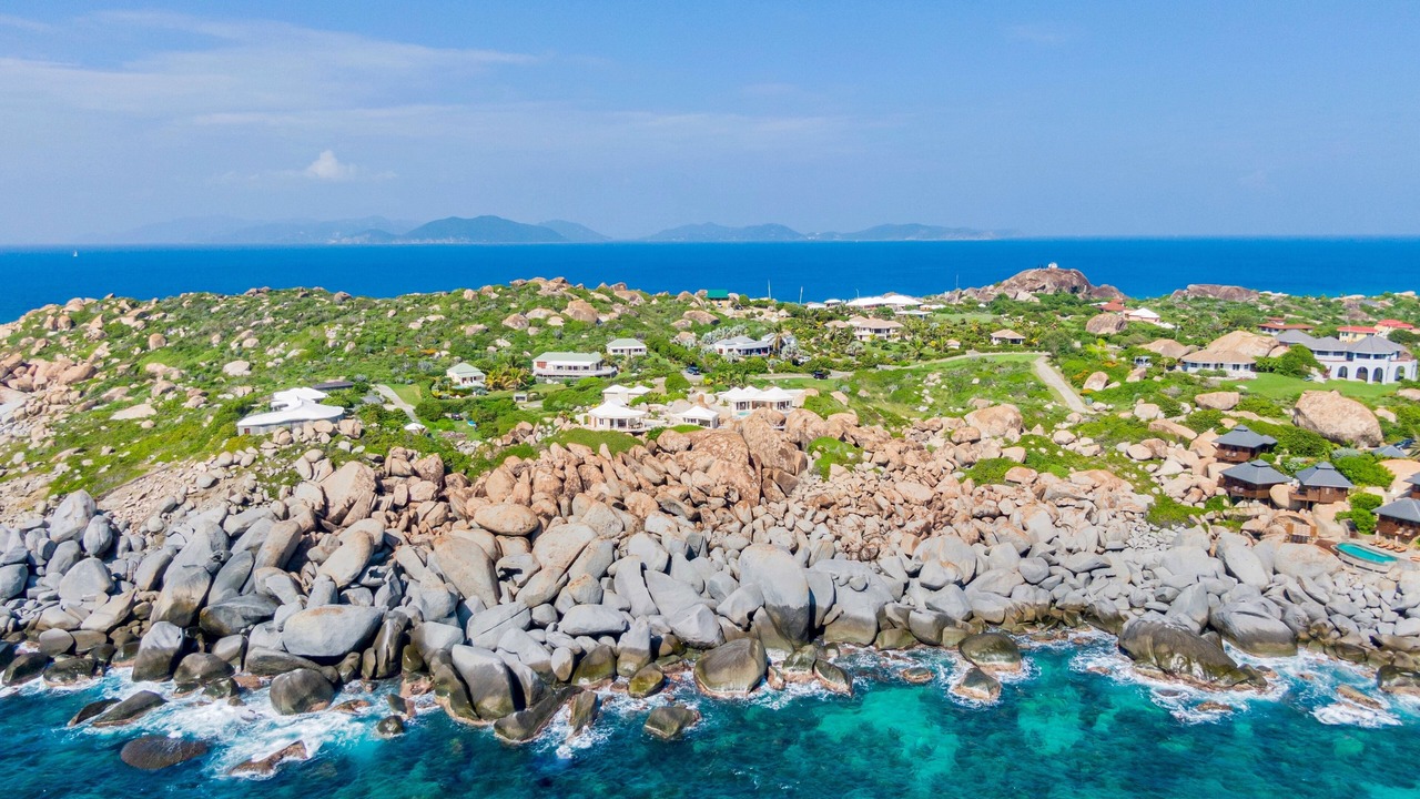 Photo of Outdoor in Little Trunk Bay