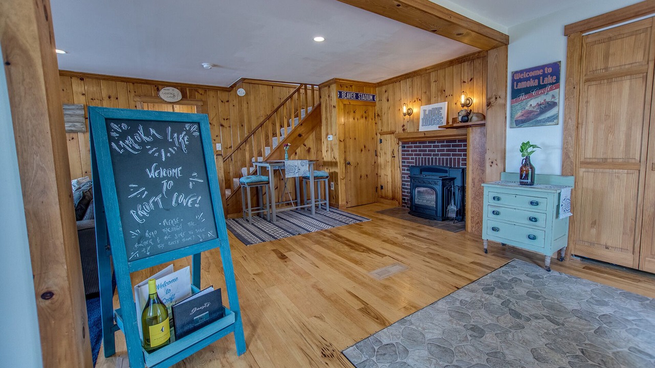 Photo of Livingroom in Bradford