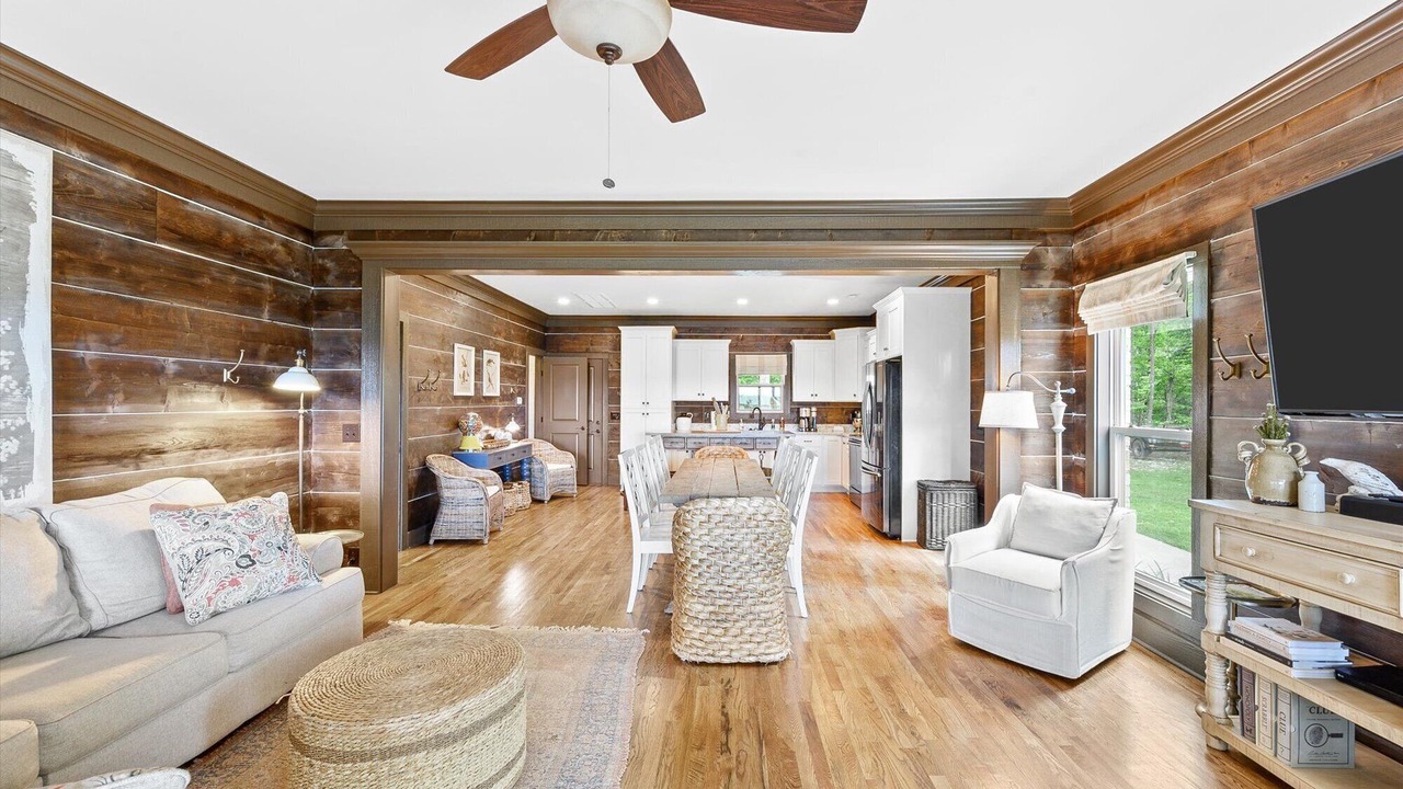 Photo of Livingroom in Monteagle