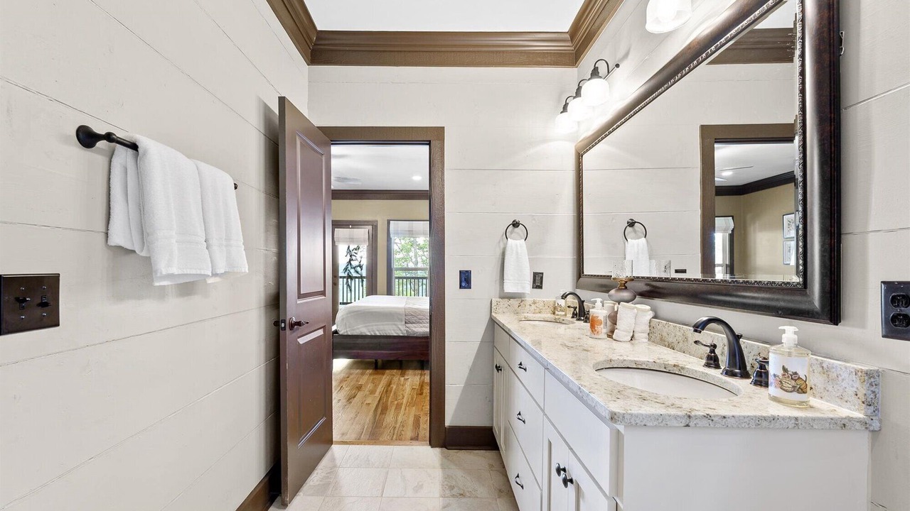 Photo of Bathroom in Monteagle