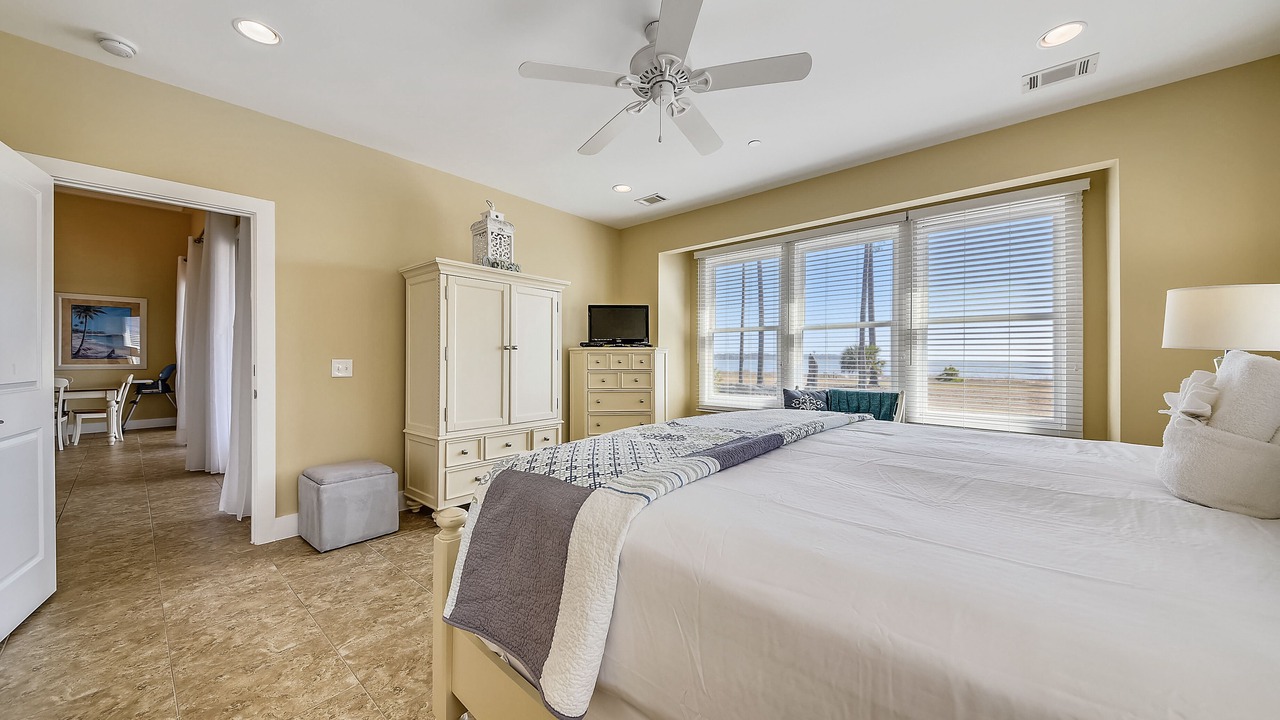 Photo of Bedroom in Melrose on the Beach