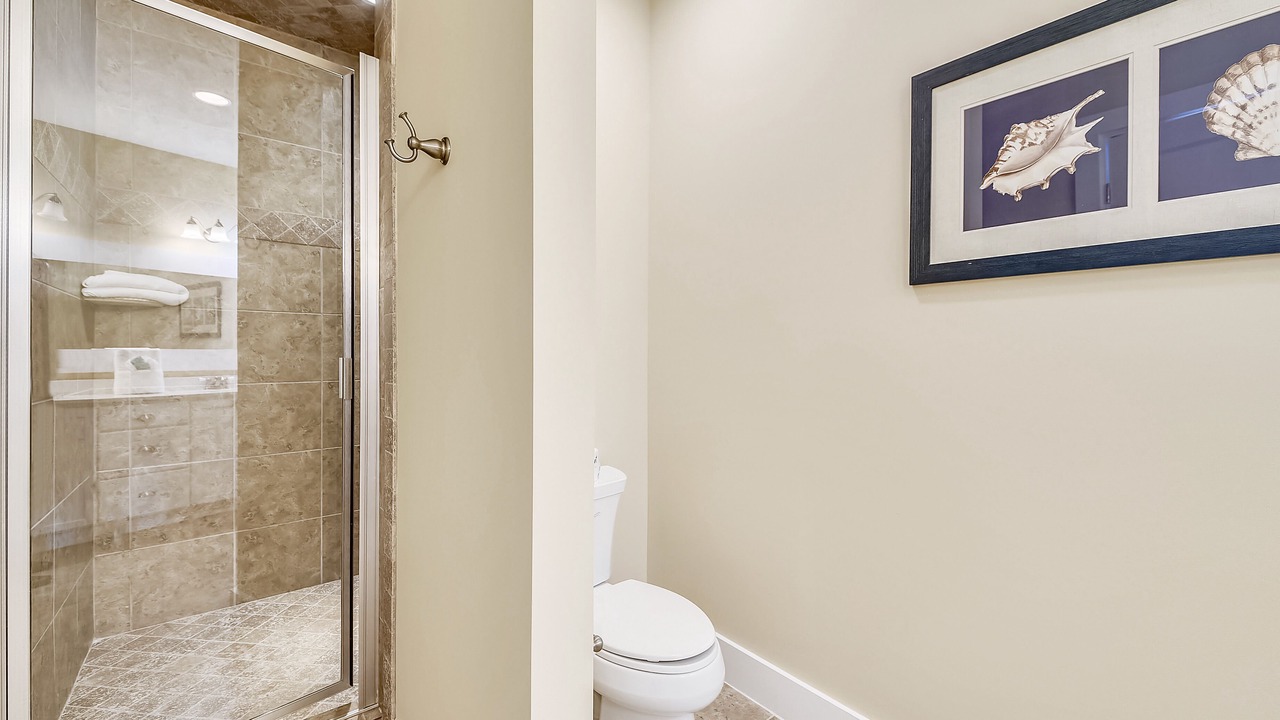 Photo of Bathroom in Melrose on the Beach